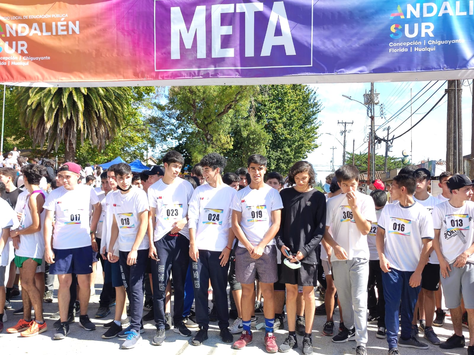 ¡Estudiante EMG obtiene importante lugar en la Corrida Escolar Color Run! 🏃‍♂️